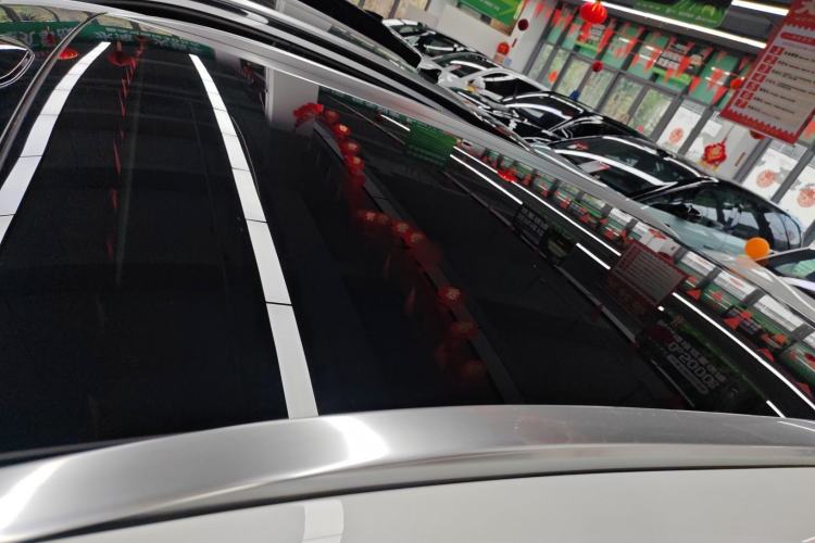 Used Zeekr 7X 2025 100 kWh Long-Range Rear-Wheel Drive with Intelligent Driving Features
