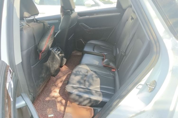 Used Zotye Domy X7 2017 1.8T Manual Luxury Model
