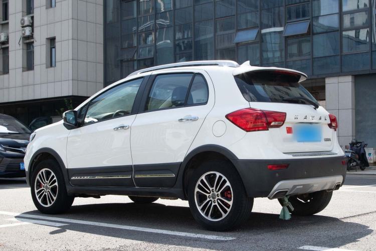 Used Haval H1 2016 Blue Label 1.5L AMT Luxury Model
