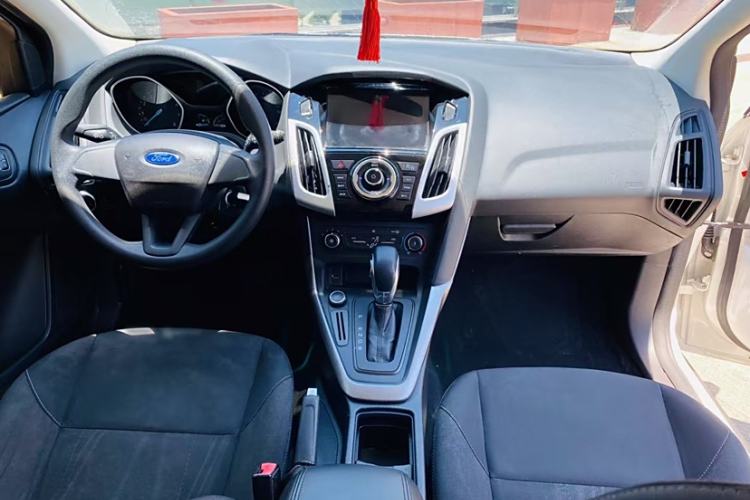 Used Ford Focus 2015 Hatchback 1.6L Automatic Comfort Model
