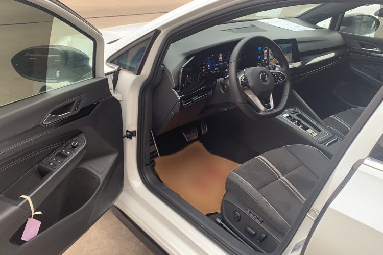 Used Volkswagen Golf 2023 280TSI DSG R-Line Lite
