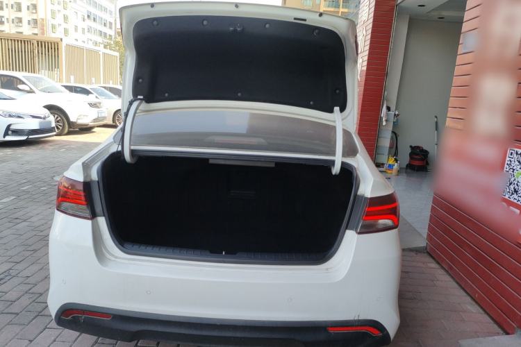 Used Kia K4 2017 1.8L Automatic GLS
