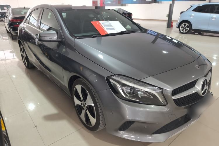 Used Mercedes-Benz A-Class (Import) 2017 Revised Version A 200 Fashion Edition
