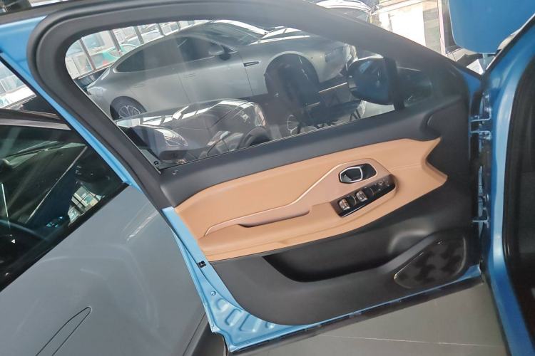 Used Nio ES8 2018 355 km Base Version 7-Seater Edition
