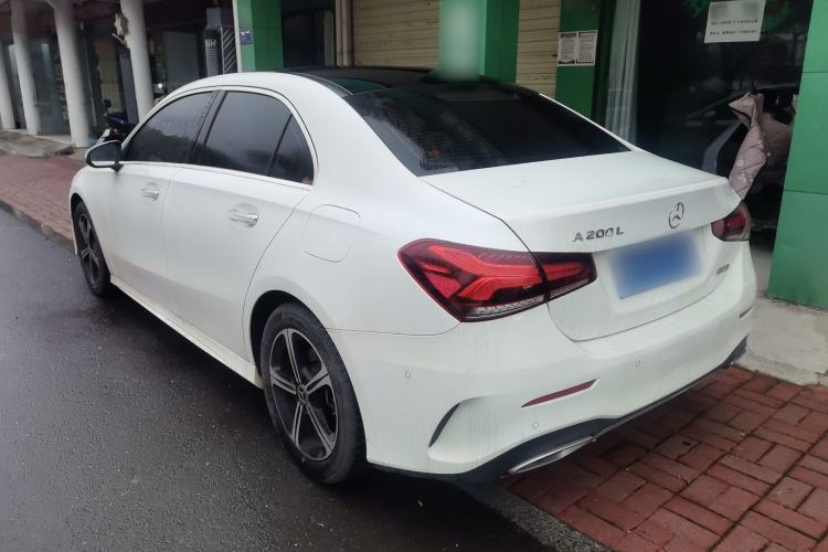Used Mercedes-Benz A-Class 2022 Revised Version A 200 L Sport Sedan Fashionable Style