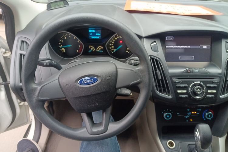 Used Ford Focus 2015 Sedan 1.6L Automatic Comfort Model