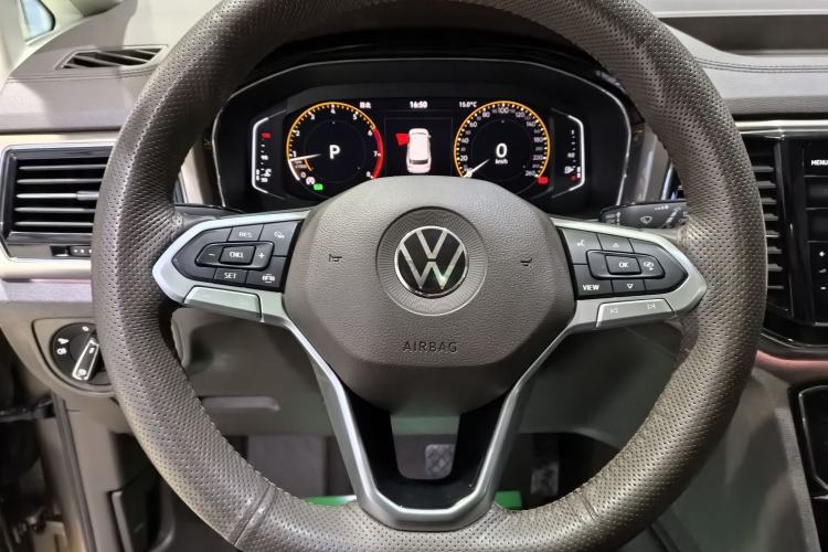 Used Volkswagen Viloran 2020 330TSI Luxury Edition