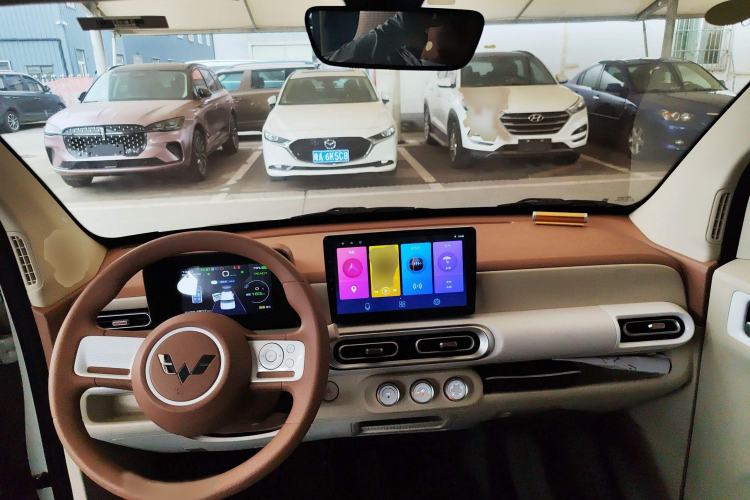 Used Wuling Hongguang MINIEV 2024 3rd Generation 215km Youth Edition
