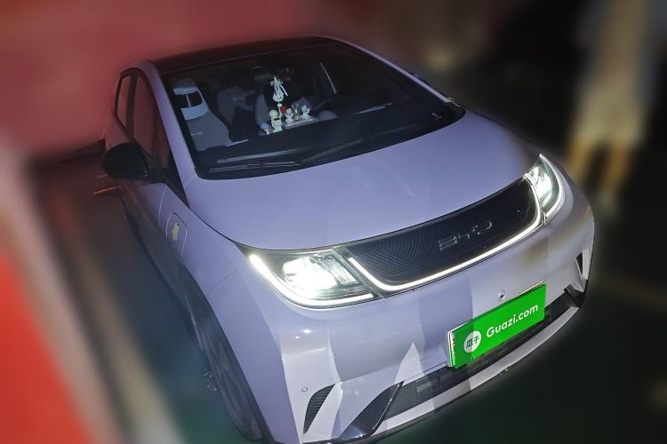 Used BYD Dolphin 2023 420 km Fashion Edition
