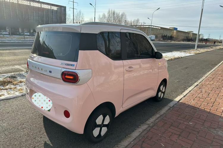 Used Wuling Hongguang MINIEV 2024 3rd Generation 215km Advanced Version
