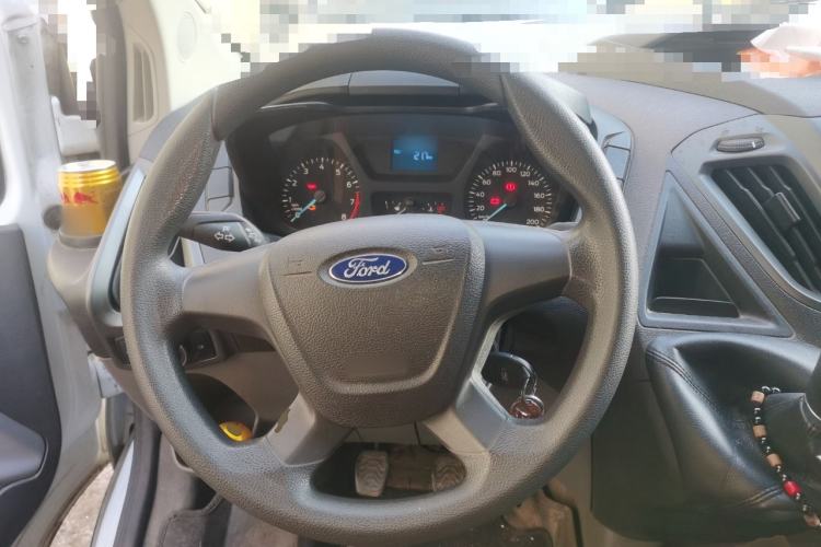 Used Ford Transit 2017 2.0T Gasoline Multi-Purpose Commercial Vehicle Short Wheelbase Low Roof China V Standard
