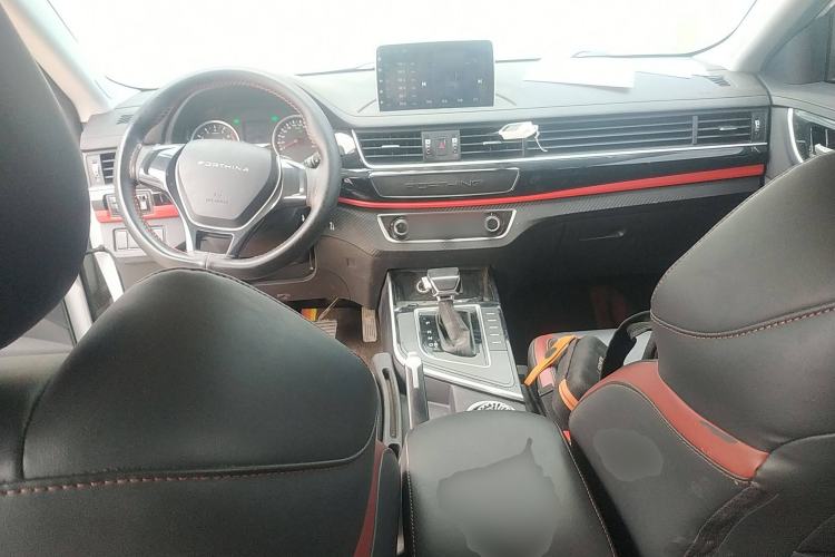 Used FORTHING T5 2021 1.5T Automatic Comfort Version