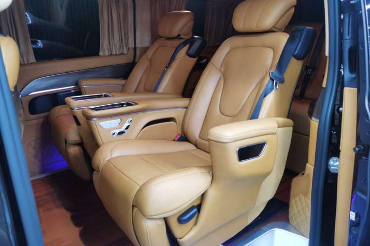 Used Mercedes-Benz V-Class 2020 V 260 L Long-wheelbase Luxury Edition
