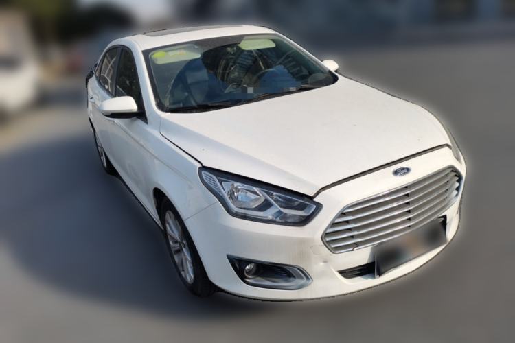 Used Ford Escort 2015 1.5L Automatic Fashion Model
