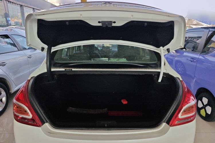 Used Peugeot 308 2014 Enjoy Edition Classic 1.6L Manual YouShang Model
