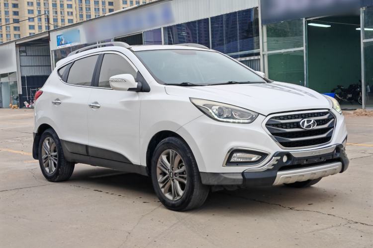 Used Hyundai ix35 2013 2.0L Automatic Two-Wheel Drive Smart GLS China IV Standard