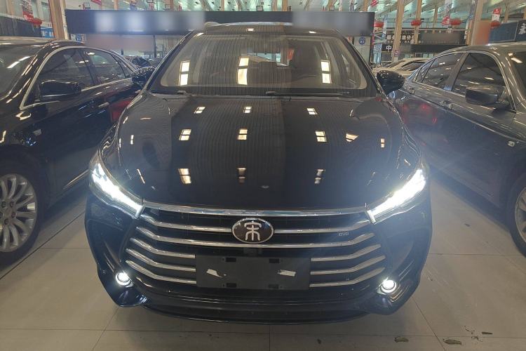 Used BYD Song MAX 2017 1.5T Automatic Smart Connect Elite 7-Seater
