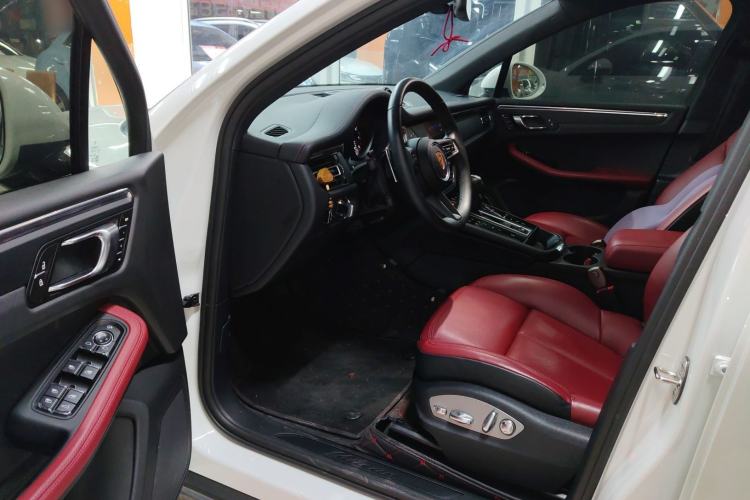 Used Porsche Macan 2024 Macan 2.0T
