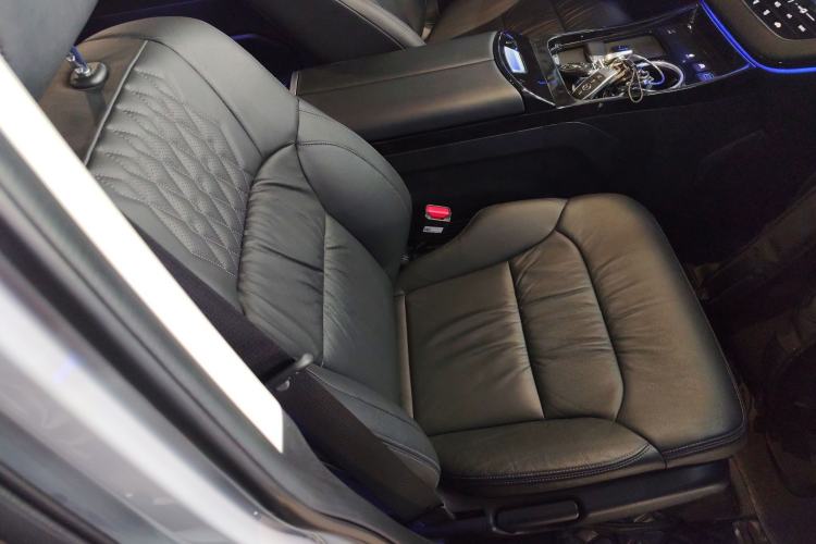 Used Honda Elysion 2024 2.0L eHEV Luxury Edition
