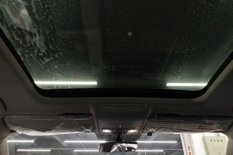 Used Volkswagen Tiguan L 2018 330TSI Automatic Two-Wheel Drive Luxury Edition
