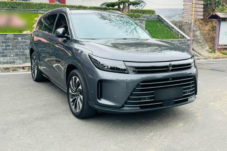 Used Hima AITO M7 2024 1.5T Rear-Drive Plus Version 5 Seats
