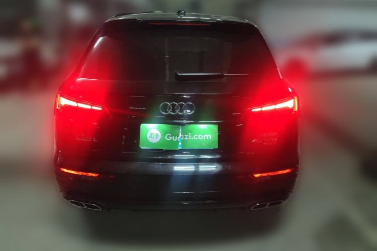 Used Audi Q5L 2022 40T Fashionable and Dynamic Model
