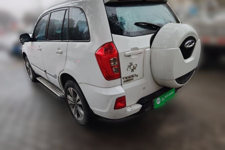 Used Chery Tiggo 3 2015 1.6L CVT ZhiShang Commemorative Edition
