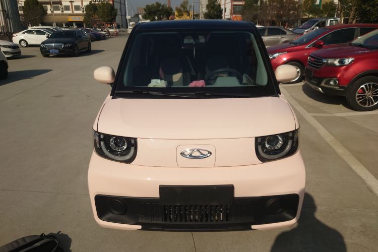 Used Chery QQ Ice Cream 2022 170km Sundae Phosphate Lithium-Ion