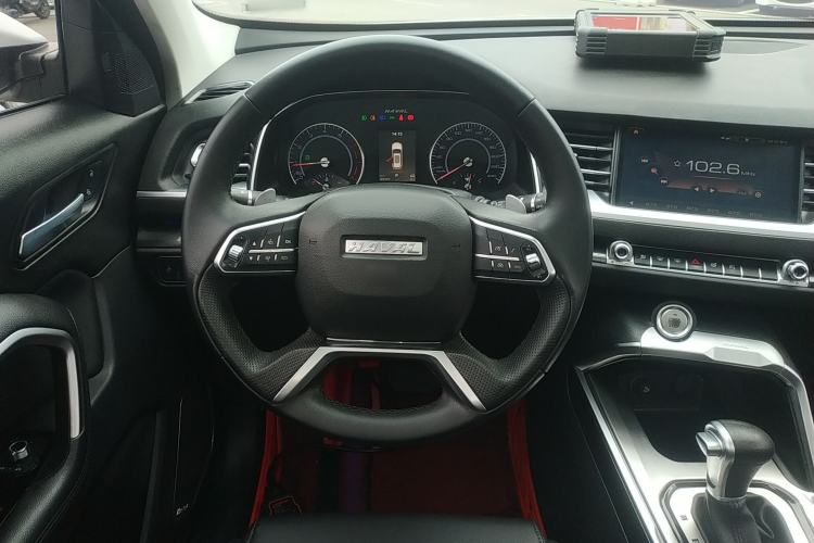 Used Haval H6 2017 Blue Label 1.5T Automatic Two-Wheel Drive ZhiShang Model
