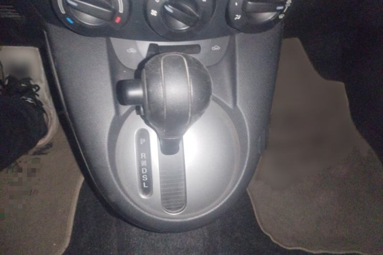 Used Mazda Mazda 2 2011 XuanDong 1.3L Automatic Standard Edition