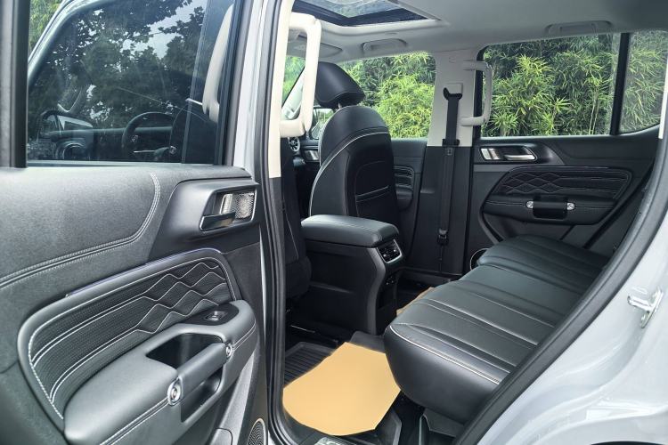 Used Tank 300 2023 City Edition 2.0T—Stylish as Ever
