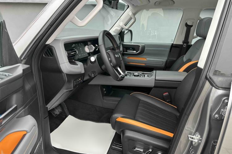 Used  BJ40 Electric Drive 2025 Advanced Edition
