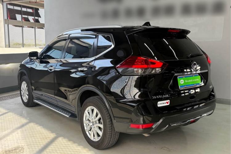 Used Nissan X-Trail 2023 Classic 2.0L Two-Wheel Drive Smart Connect Premium Edition