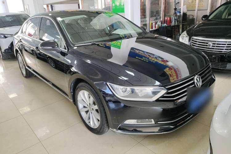 Used Volkswagen Magotan 2018 330TSI DSG Advanced Model
