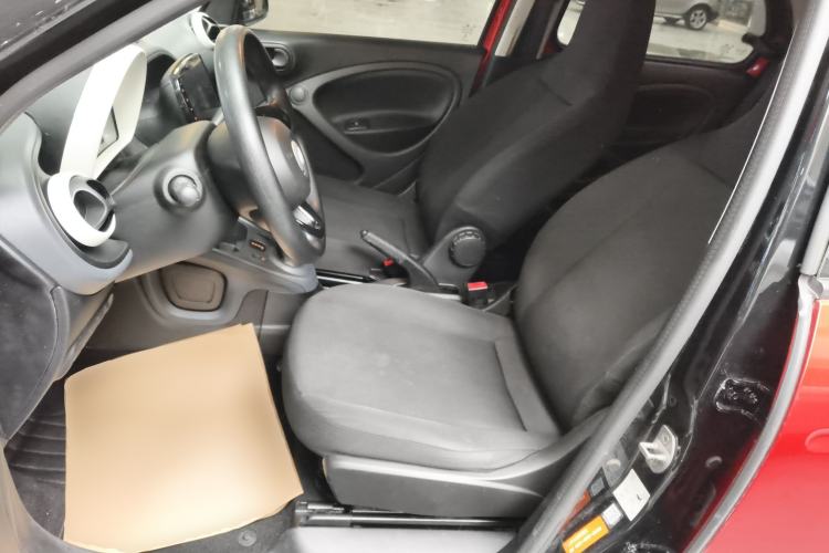 Used  forfour 2018 1.0L 52 kW Dynamic Edition