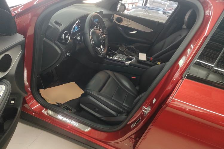 Used Mercedes-Benz GLC Coupe 2020 GLC 260 4MATIC Coupe SUV
