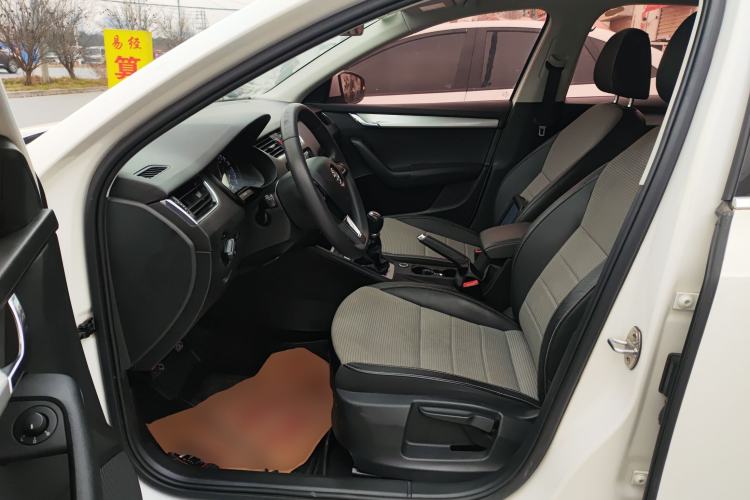 Used Skoda Octavia 2017 1.6L Manual Trend Edition
