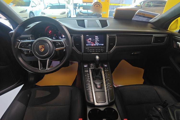 Used Porsche Macan 2017 Macan 2.0T
