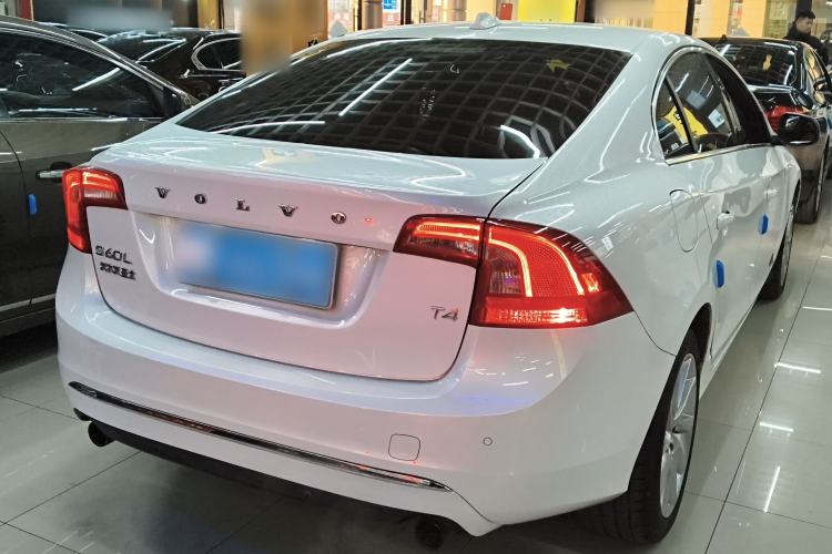 Used Volvo S60 2017 S60L T4 Smart Range Edition