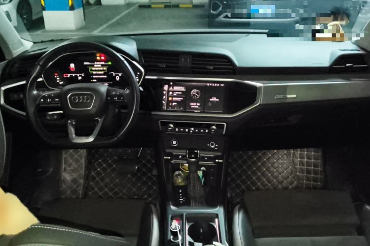 Used Audi Q3 2022 35 TFSI Fashion Dynamic Model