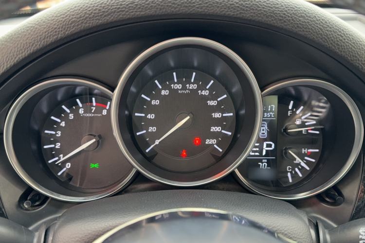 Used Zotye SR9 2017 2.0T Automatic Ultimate Edition
