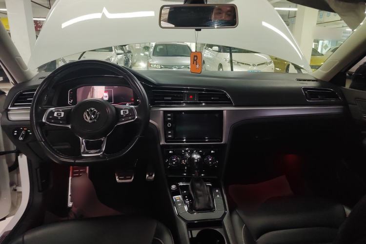 Used Volkswagen Lamando 2019 280TSI DSG Comfort Edition China VI standard
