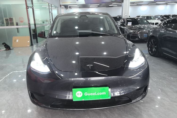 Used Tesla Model Y 2024 Rear-Wheel-Drive Version
