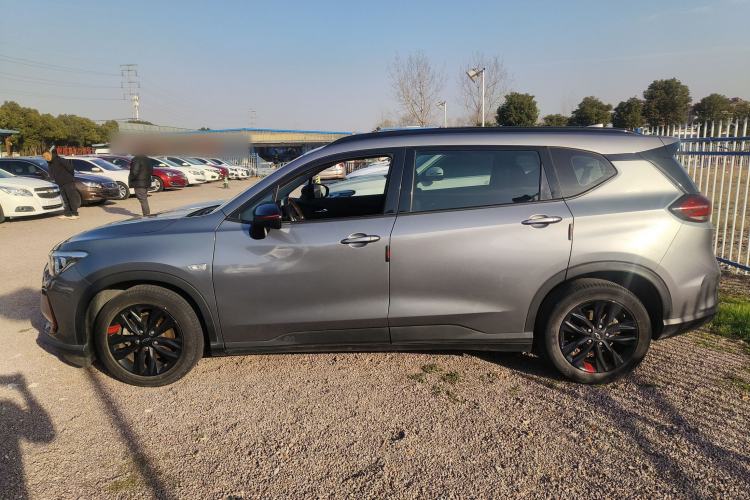 Used Chevrolet Orlando 2018 Redline 530T Automatic Enjoyment Edition (5+2 Model) – China V Standard
