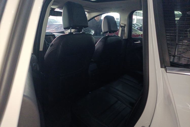 Used Ford Kuga 2017 EcoBoost 180 Two-Wheel-Drive Luxury Wing Edition
