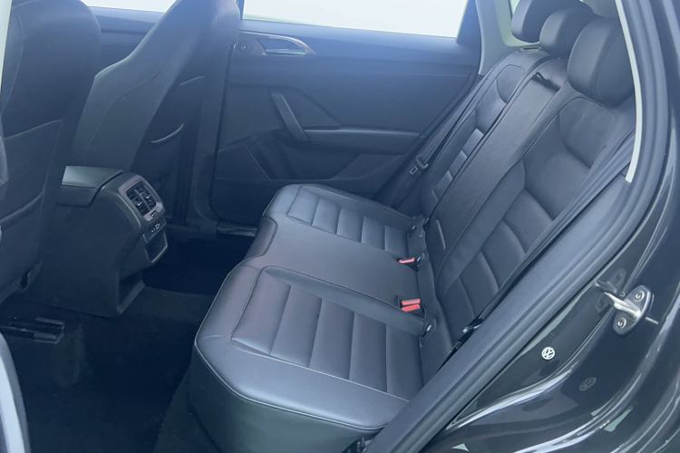 Used Volkswagen Tharu 2021 280TSI Two-Wheel-Drive Luxury Edition
