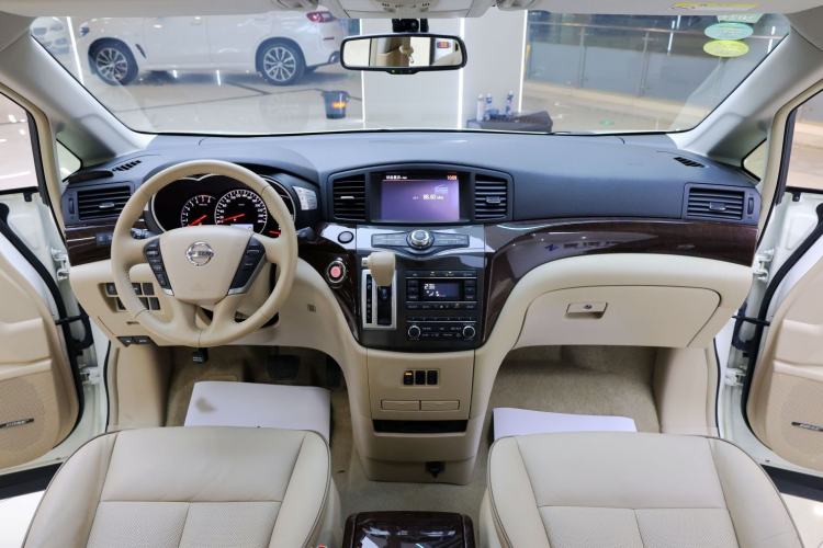 Used Nissan Quest 2015 3.5L SL
