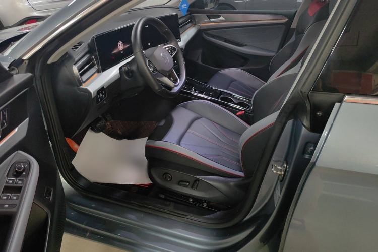 Used Volkswagen Lamando 2022 Lavida L 280TSI DSG Cool & Spicy Edition
