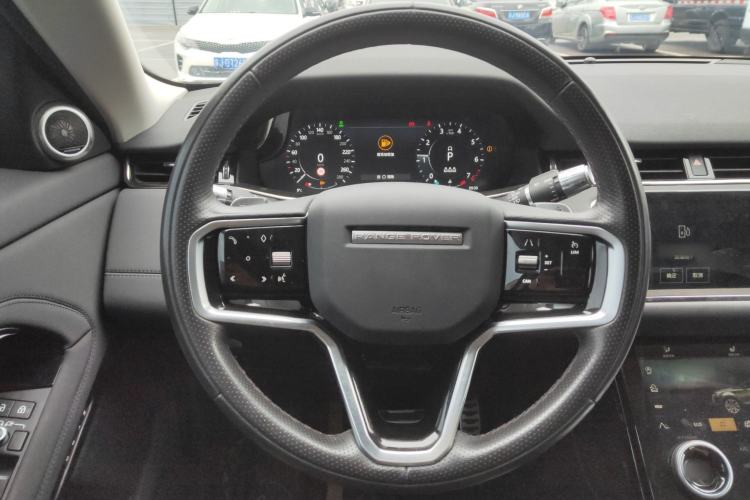 Used Land Rover Range Rover Evoque 2022 Aurora L 249 PS R-Dynamic Luxury Edition
