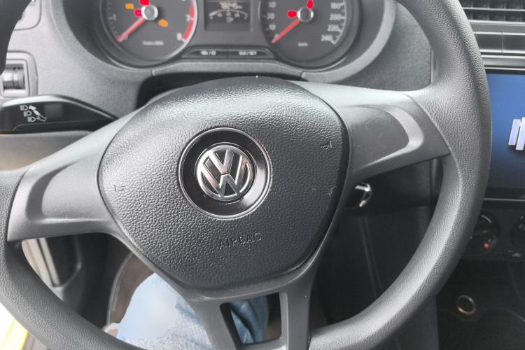 Used Volkswagen Polo 2014 1.4L Manual Fashion Edition
